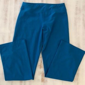 Nike dryfit wide leg workout pants